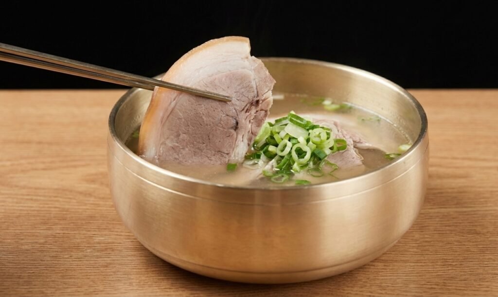 Dwaeji-gukbap (Pork Soup with Rice)